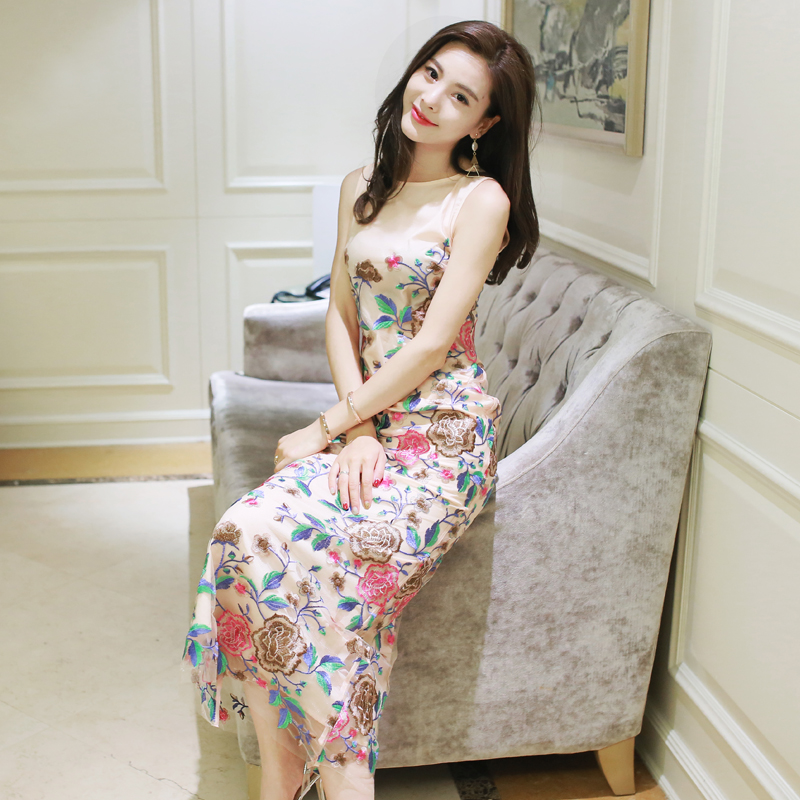 歐洲站2018春夏新款重工網紗繡花修身包臀連衣裙禮服長裙