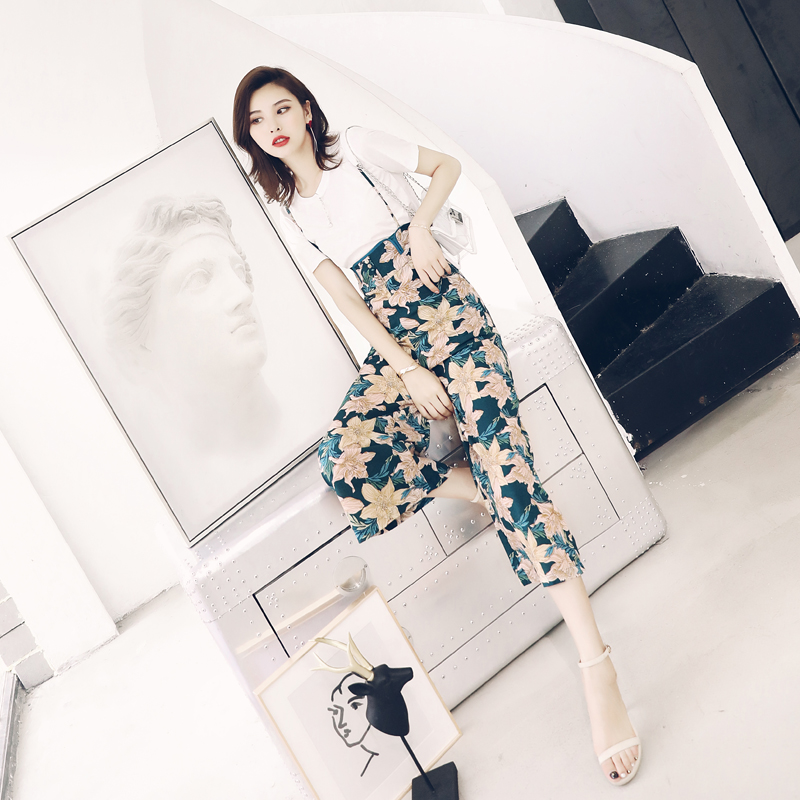 S秀2018夏裝新款網紅氣質套裝短袖t恤兩件套印花背帶闊腿褲女