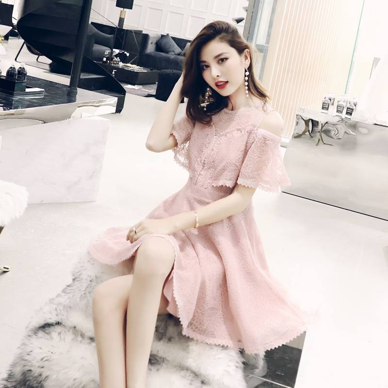 S秀2018夏季新款淑女氣質高腰顯瘦蕾絲連衣裙鏤空鉤花拼接公主裙