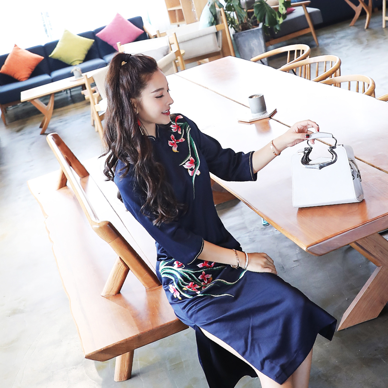 2018春季新款復古中式風修身收腰繡花鏤空旗袍通勤立領中長裙子潮