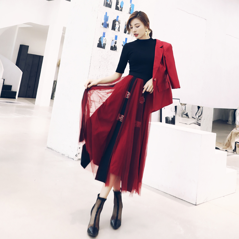 名媛氣質2018秋季新款西服外套紅色小西裝網紗釘鉆半身裙兩件套裝