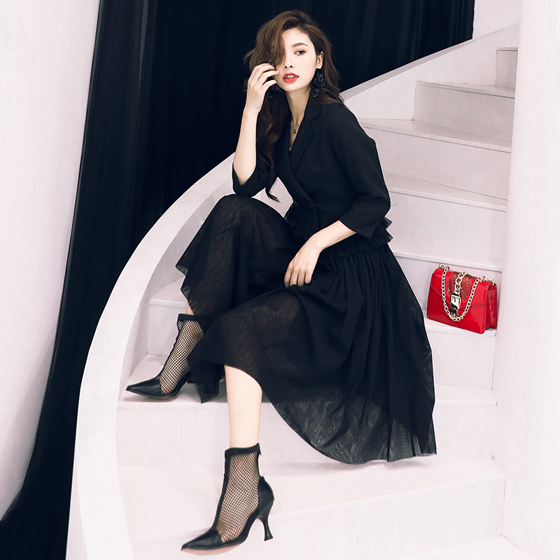 名媛氣質2018秋裝新款時尚休閑個性西裝外套拼接網紗顯瘦連衣裙女
