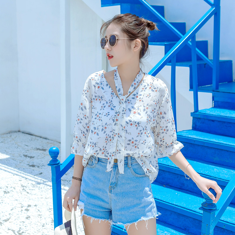 雪紡衫女短袖夏季新款甜美系帶碎花襯衫寬松印花打底小衫上衣
